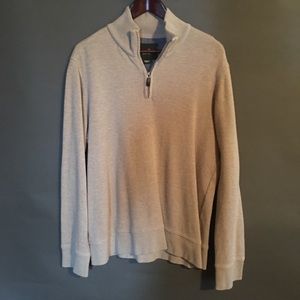 Stylish Eddie Bauer 1/4 zip sweater